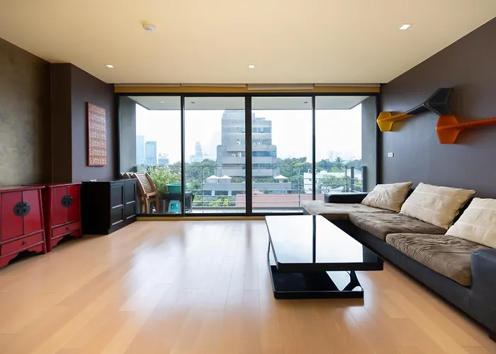 Beautiful 1 Bed With Huge Lumpini Park View